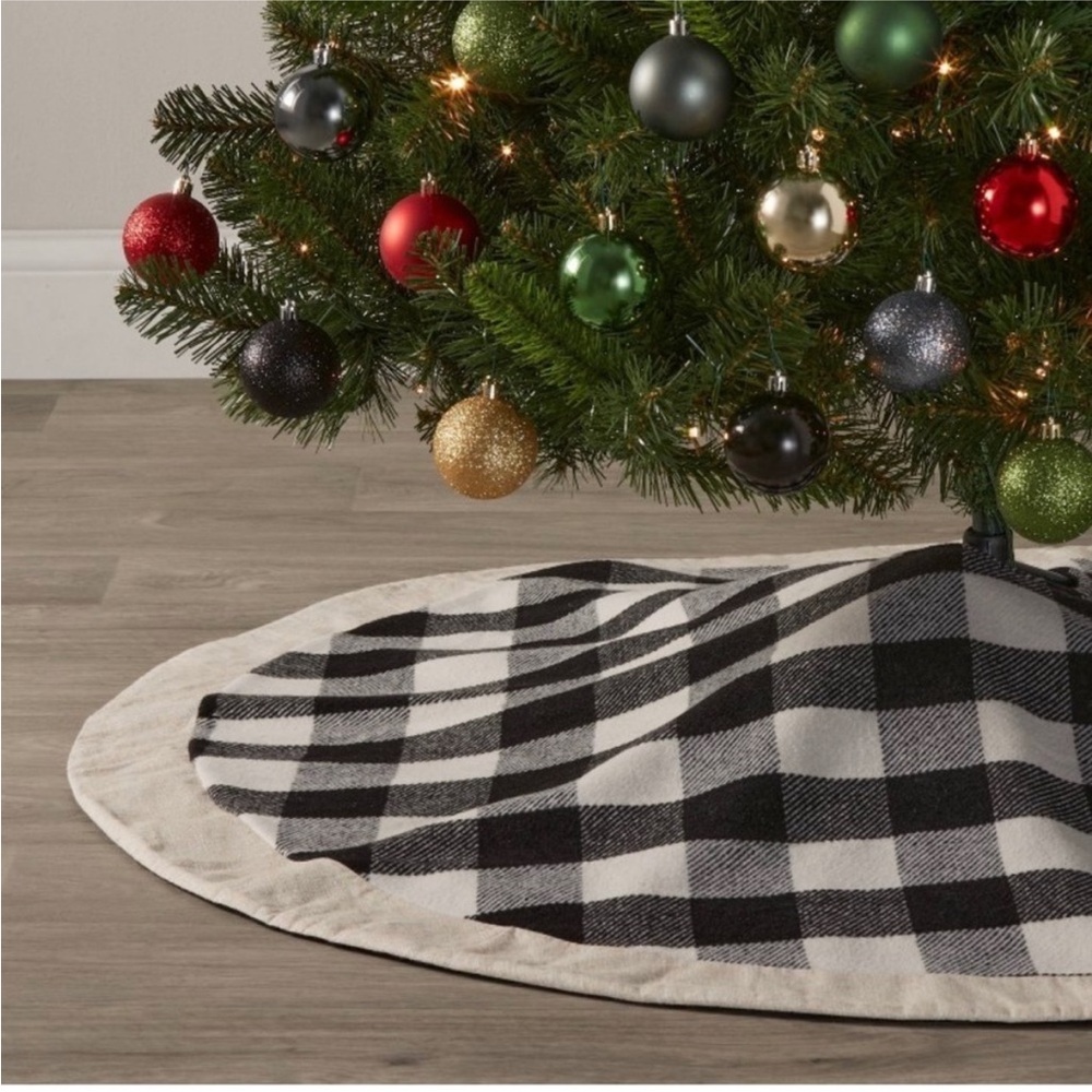 🔥3/$15 Wondershop Black White Buffalo Plaid 48” Christmas Tree Skirt
